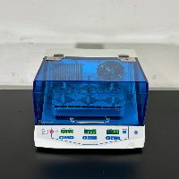 BT Lab Systems Incubator Shaker image 2